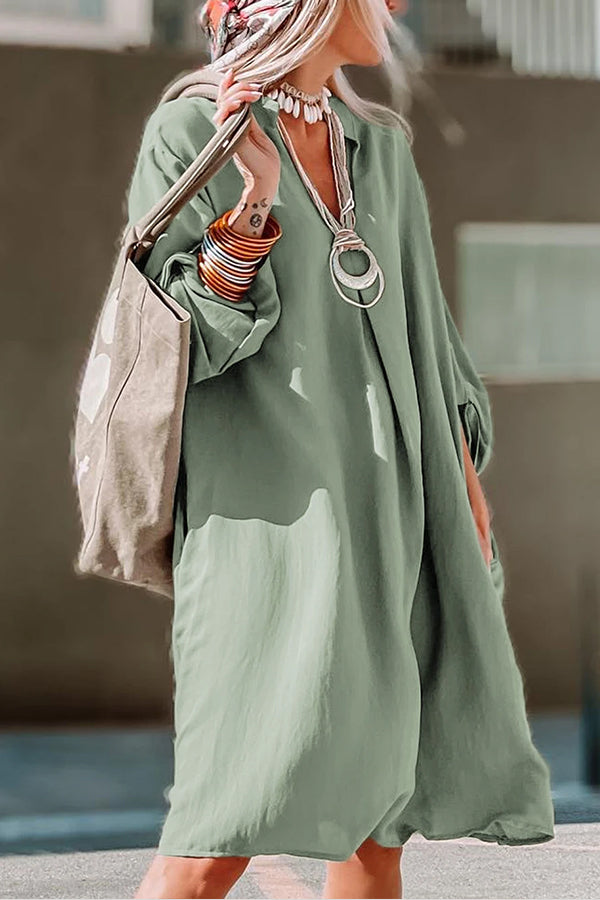 Beautifully Finished Dress in a Timeless Design