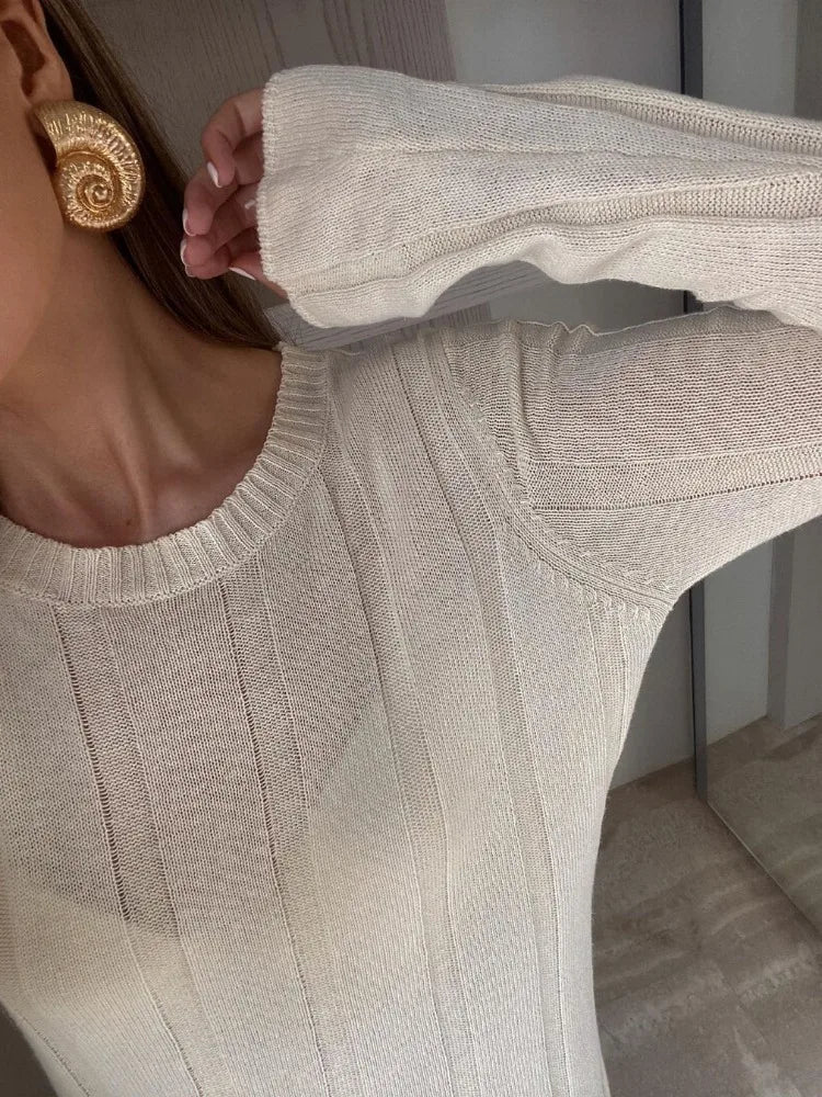 A Vintage Style Pullover with Delicate Timeless Details