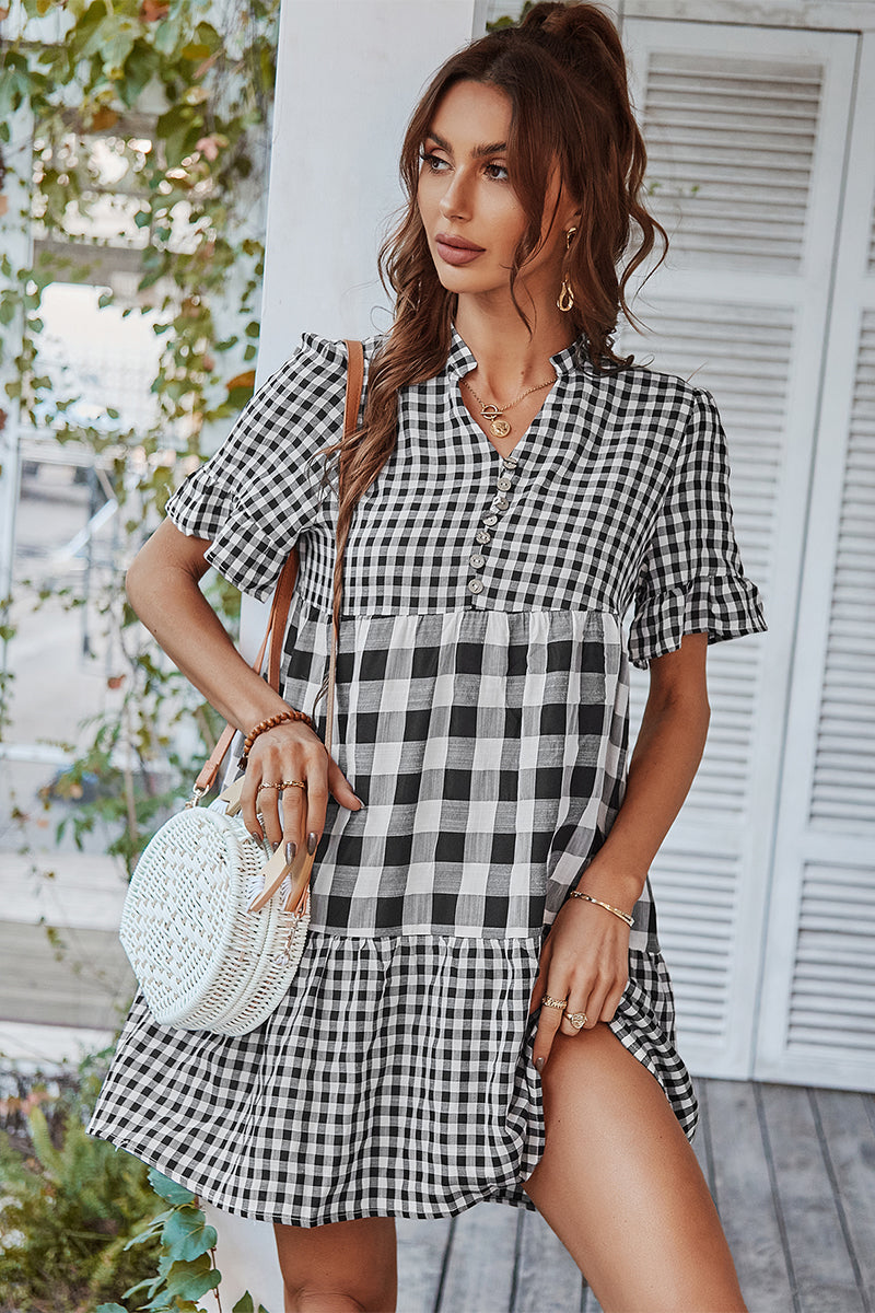 Classic Vintage Dress with a Flattering Fit