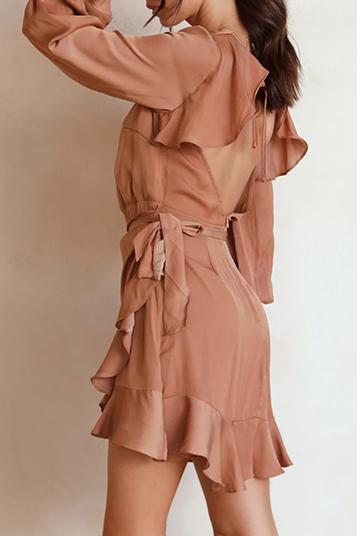 Sophisticated Dress with a Clean Classic Look