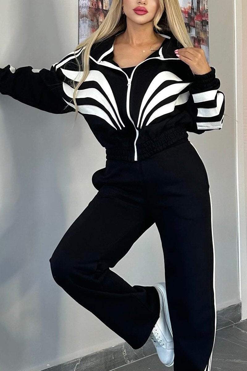 Polished Pants with an Effortless Classic Look