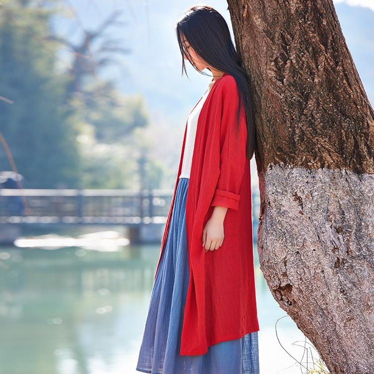 Classic Vintage Cardigan with a Flattering Fit