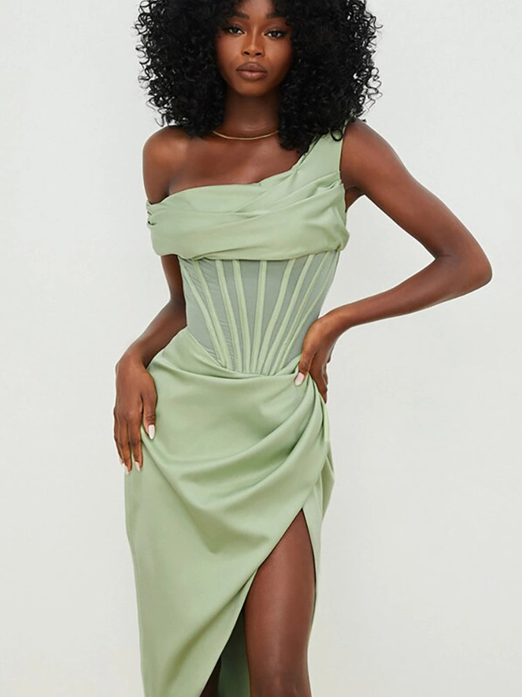 Polished Garment with an Effortless Classic Look