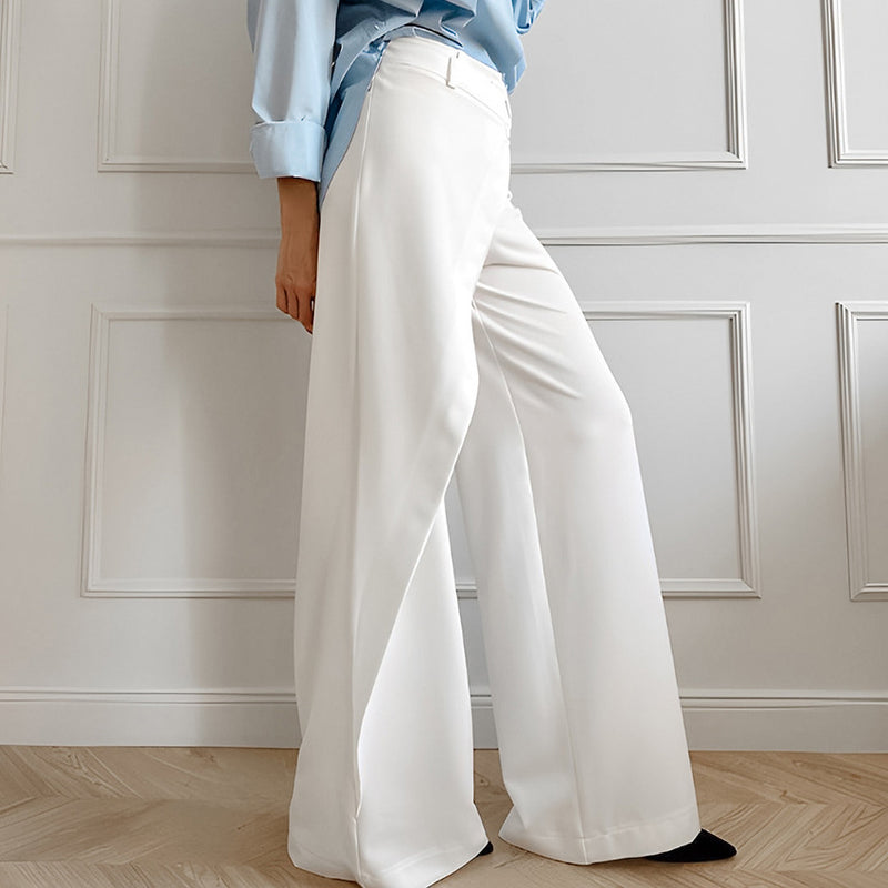 Beautifully Finished Pants in a Timeless Design