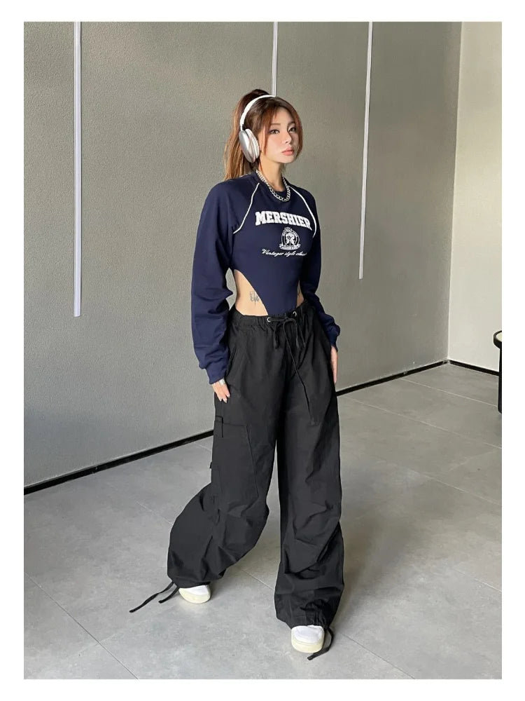 Effortlessly Elegant Pants with a Timeless Design