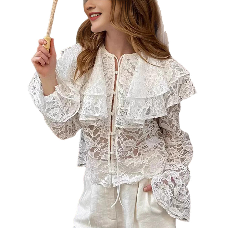 Sophisticated Blouse with a Clean Classic Look
