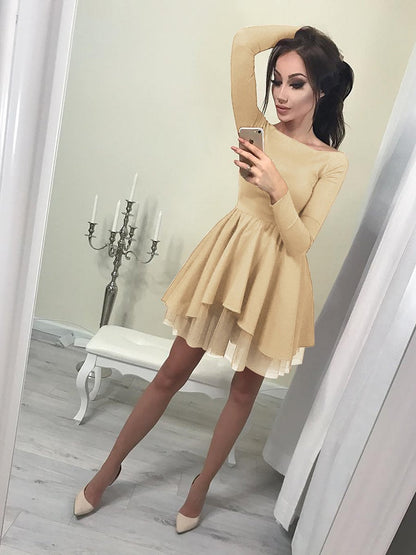 Beautifully Finished Dress in a Timeless Design