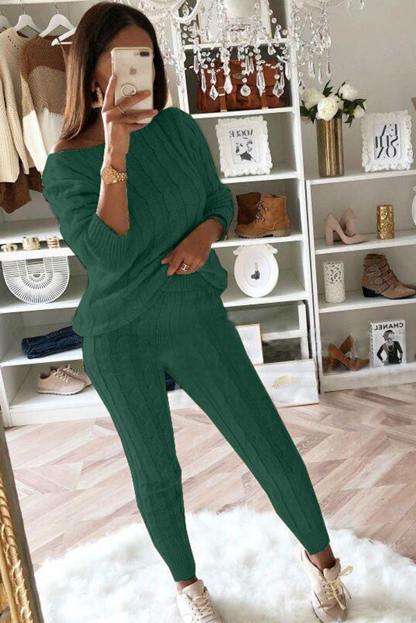 Gracefully Styled Sweater for Any Occasion