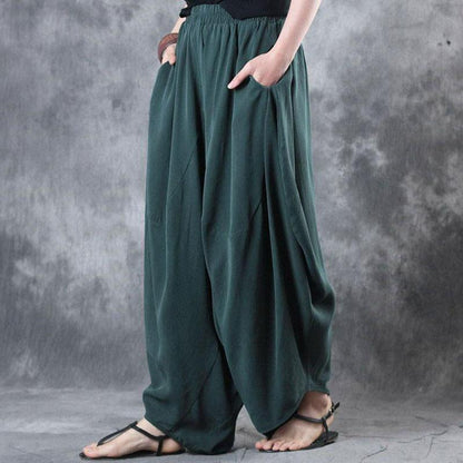 Beautifully Finished Pants in a Timeless Design