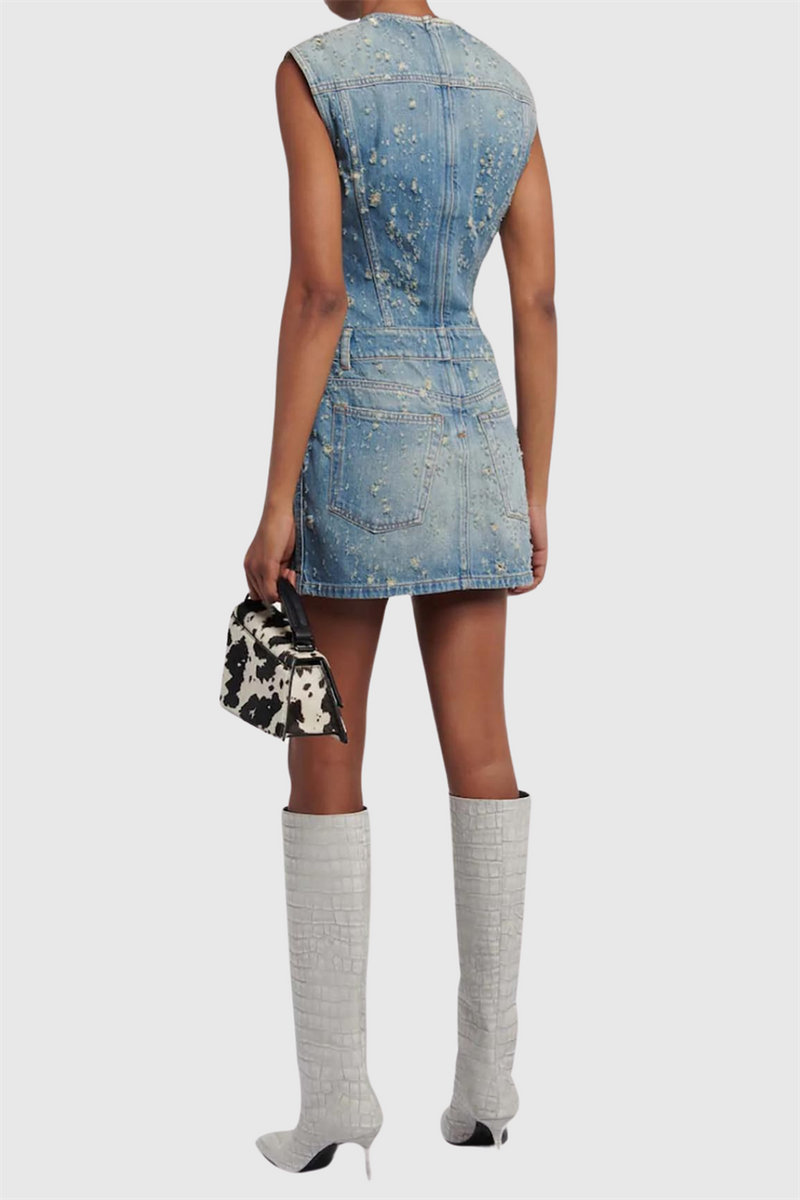 A Vintage Style Dress with Delicate Timeless Details