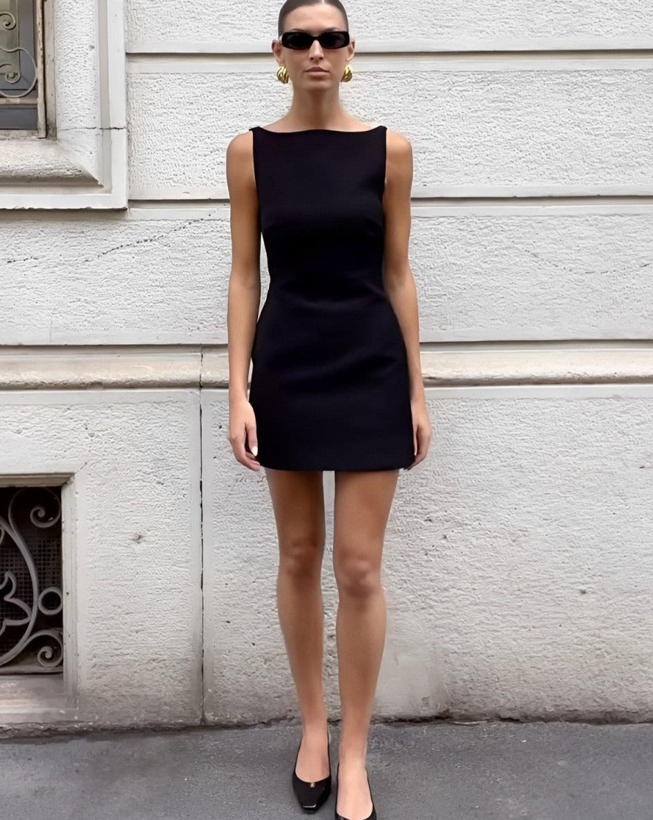 Classic Vintage & Enduringly Stylish Dress