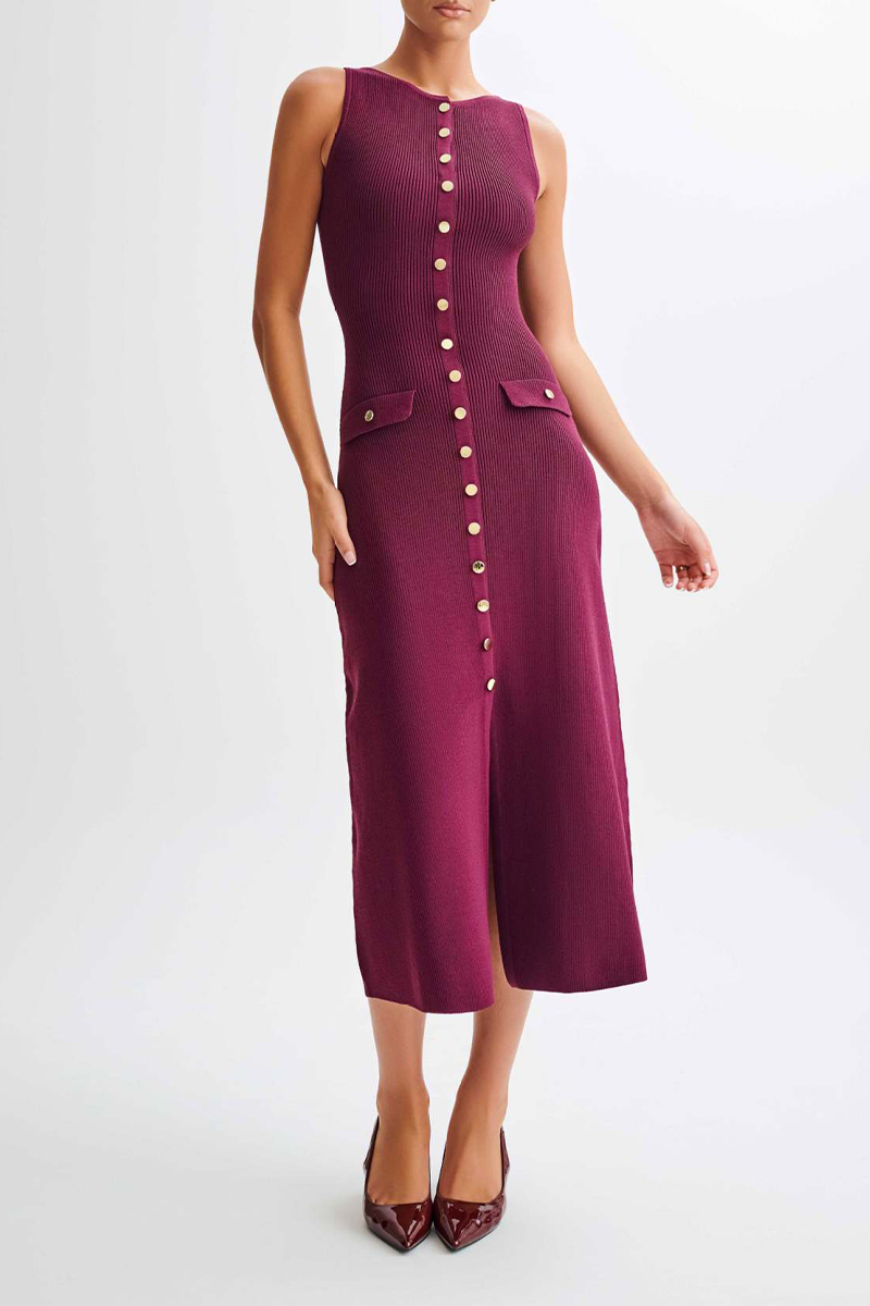 Classic Vintage Dress with a Flattering Fit