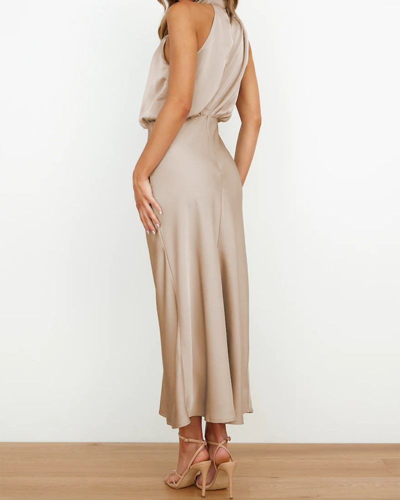 Gracefully Styled Dress for Any Occasion