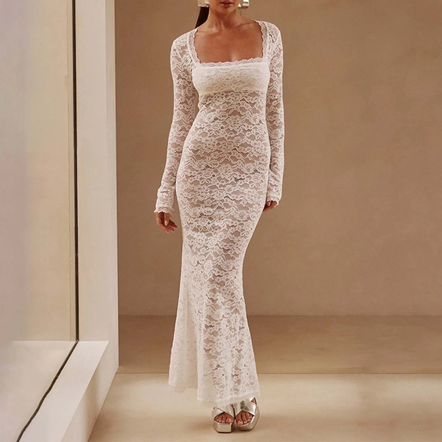 Gracefully Styled Dress for Any Occasion