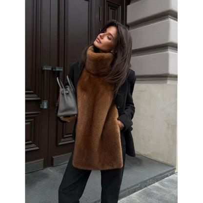 Beautifully Finished Garment in a Timeless Design