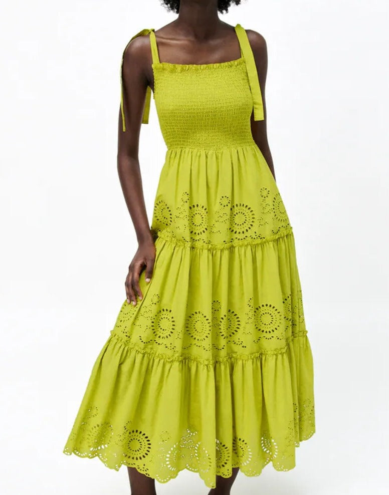 Polished Dress with an Effortless Classic Look
