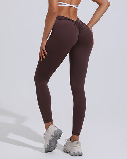 Beautifully Finished Pants in a Timeless Design