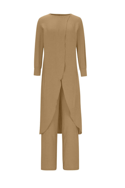 Elegantly Styled Pants for Everyday Wear