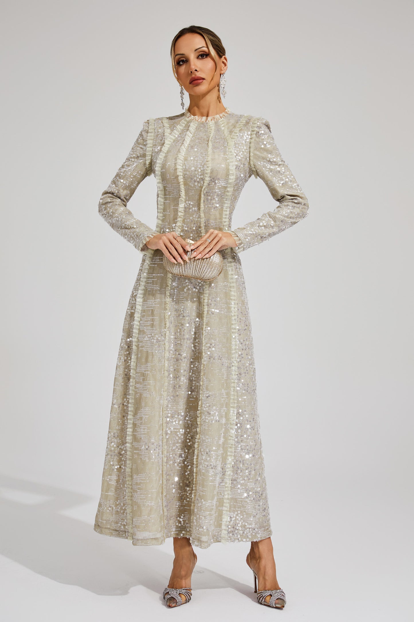 Classic Vintage & Enduringly Stylish Dress