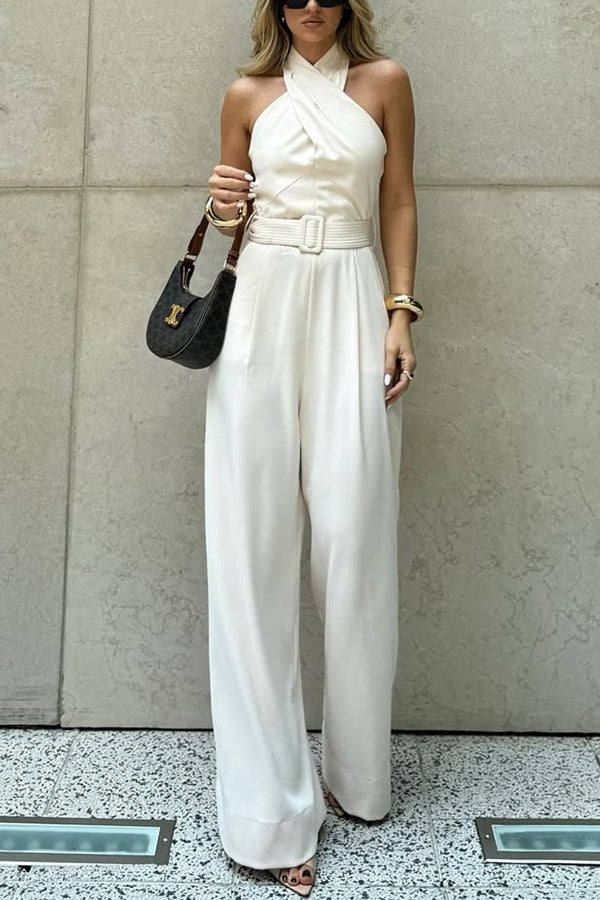 Effortlessly Elegant Garment with a Timeless Design
