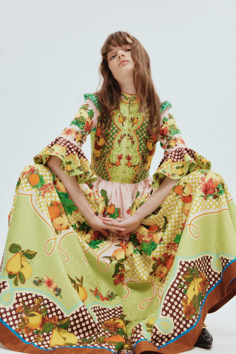 Gracefully Styled Dress for Any Occasion