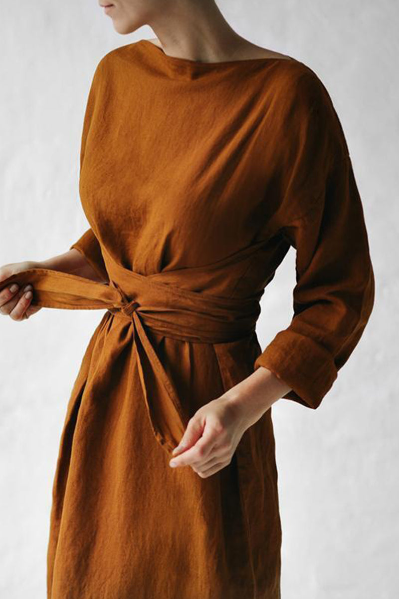 Gracefully Styled Dress for Any Occasion