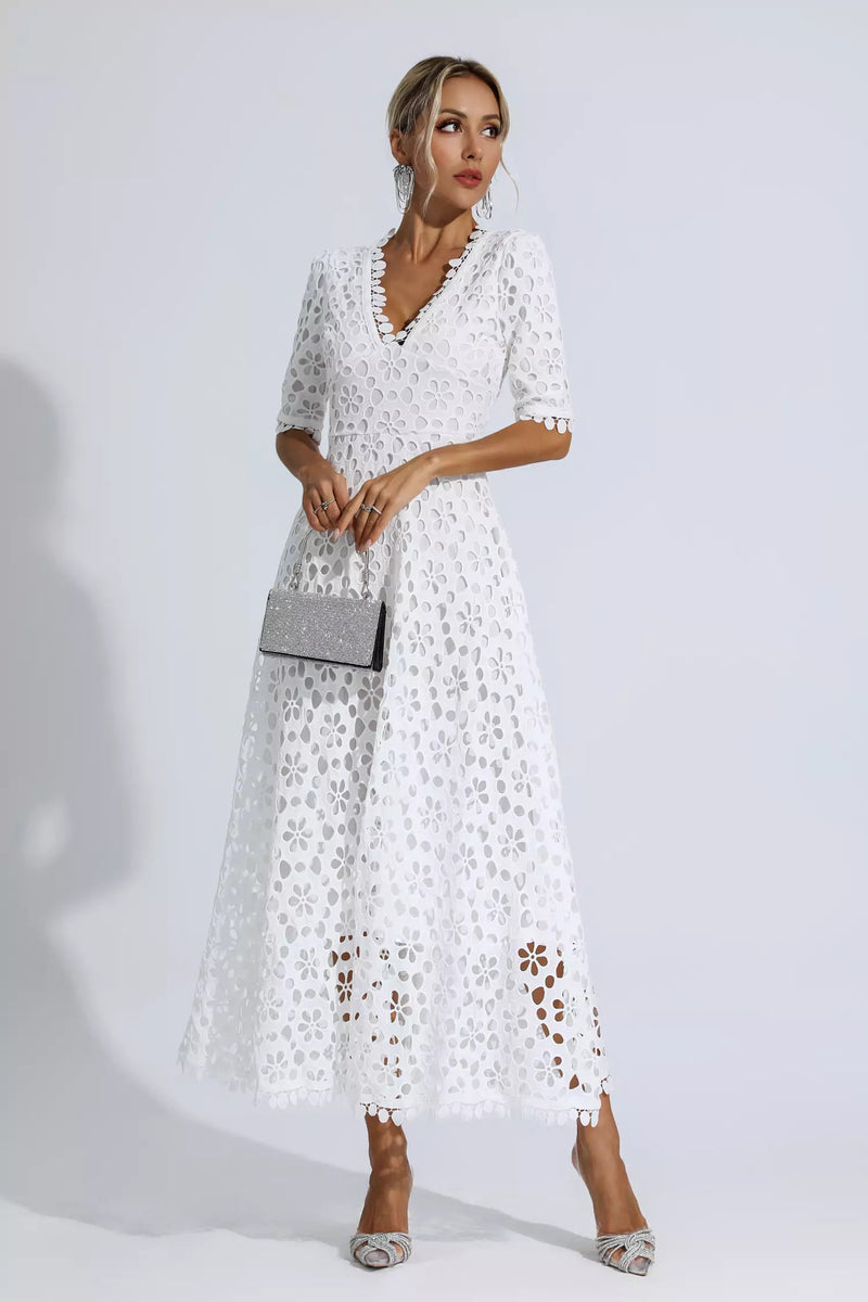 Beautifully Crafted Dress in a Classic Style