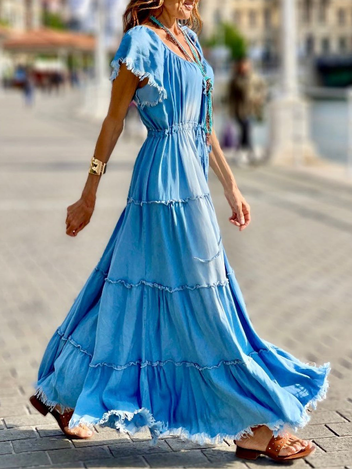Sophisticated Dress with a Clean Classic Look