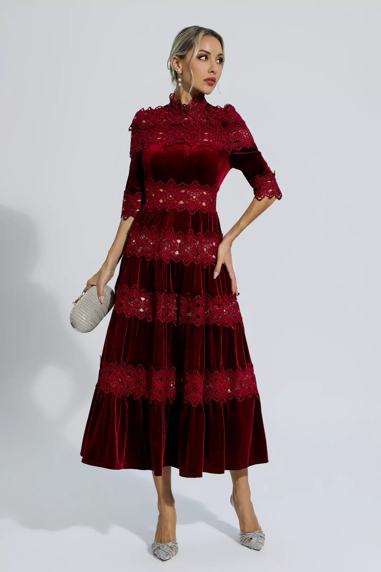 Gracefully Styled Dress for Any Occasion