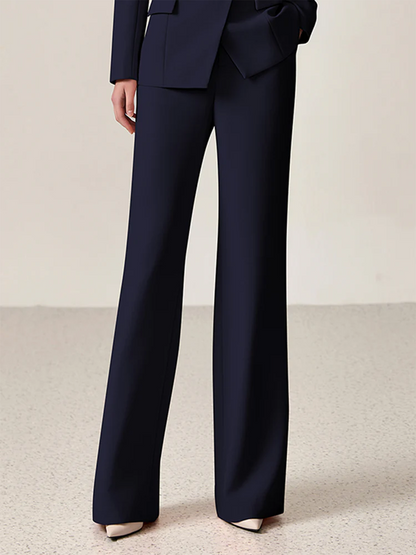 Classic Vintage Trousers with a Flattering Fit