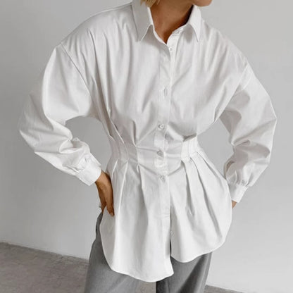 Effortlessly Elegant Shirt with a Timeless Design