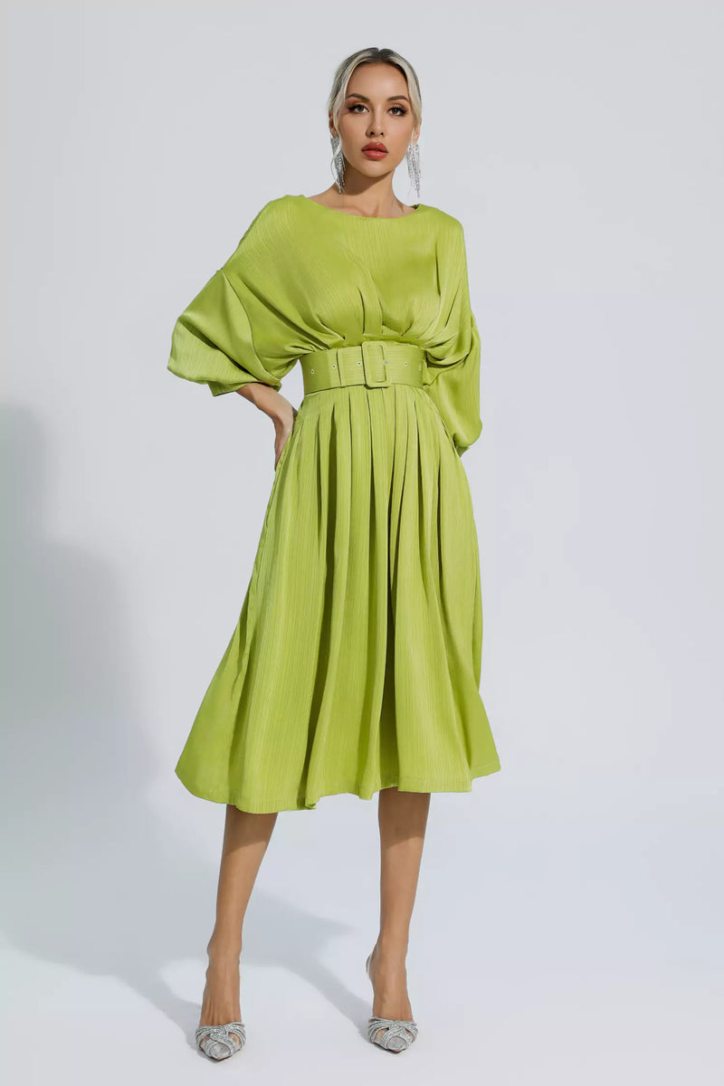 Classic Vintage & Enduringly Stylish Dress