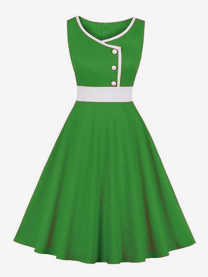 Sophisticated Dress with a Clean Classic Look