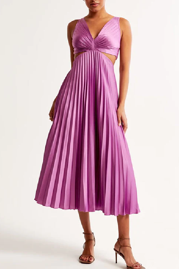Gracefully Styled Dress for Any Occasion