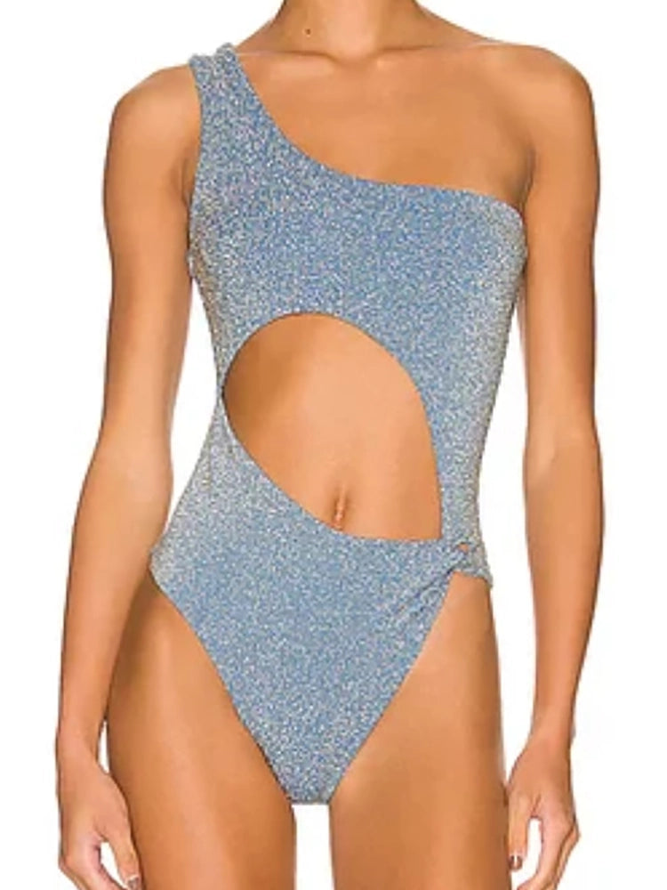 Classic Vintage Garment with a Flattering Fit