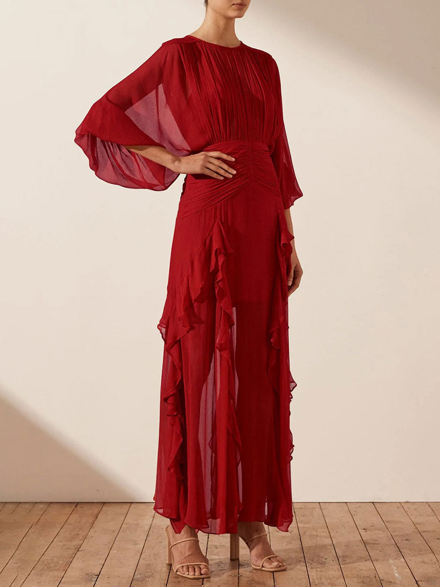 Beautifully Finished Dress in a Timeless Design