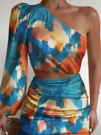 Gracefully Styled Dress for Any Occasion
