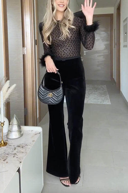 Effortlessly Elegant Garment with a Timeless Design