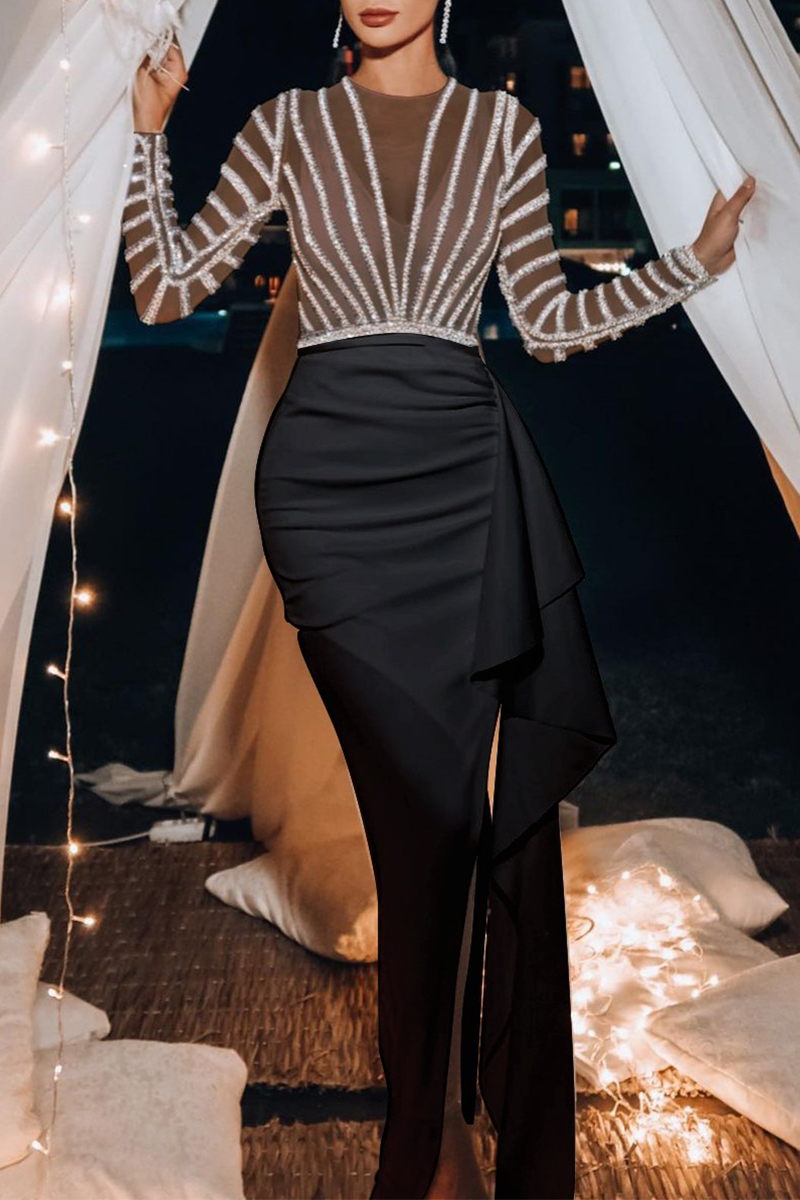 Sophisticated Dress with a Clean Classic Look