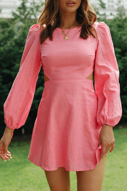Effortlessly Elegant Dress with a Timeless Design
