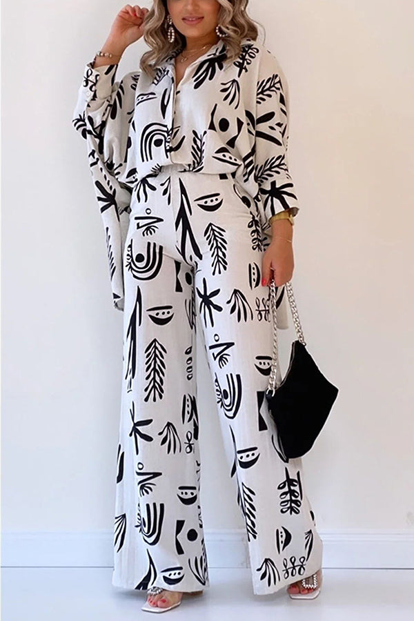 Classic Vintage Pants with a Flattering Fit