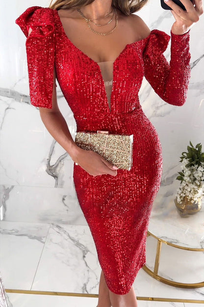 Classic Vintage Dress with a Flattering Fit