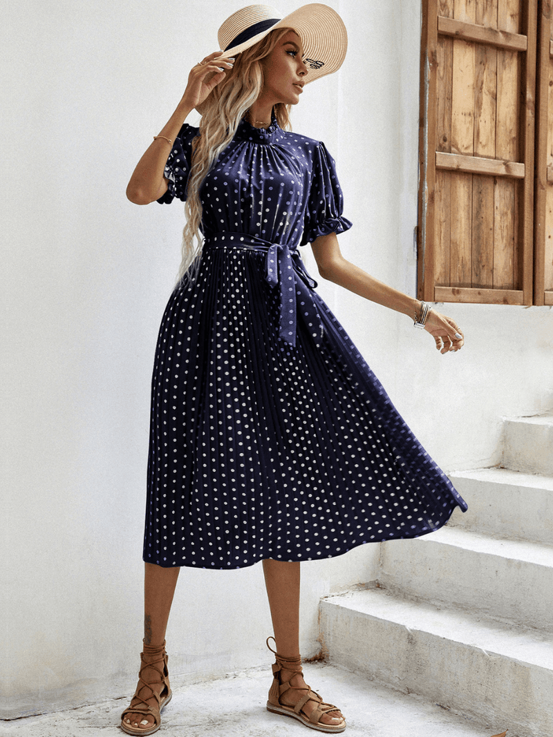 Polished Dress with an Effortless Classic Look