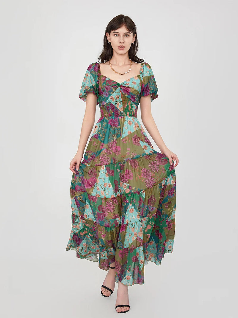 Well Tailored Dress with a Graceful Silhouette