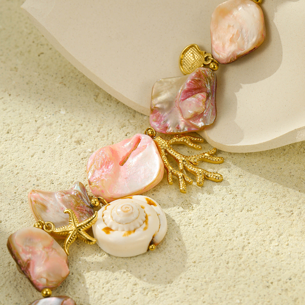 Charming Chain for Any Occasion
