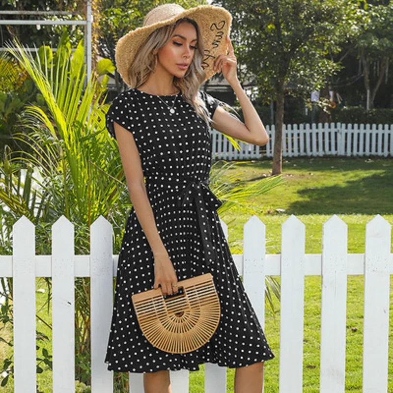 Beautifully Crafted Dress in a Classic Style