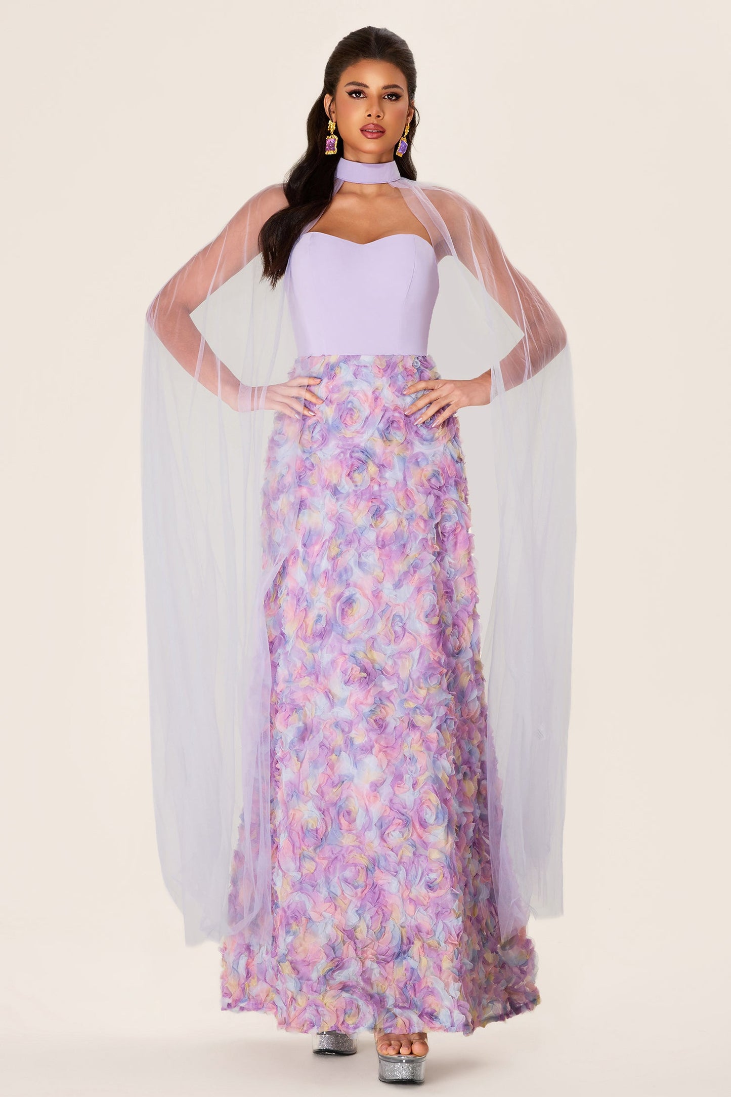 Gracefully Styled Dress for Any Occasion