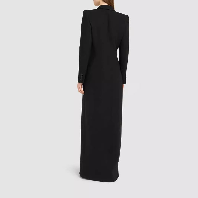 Elegantly Styled Coat for Everyday Wear