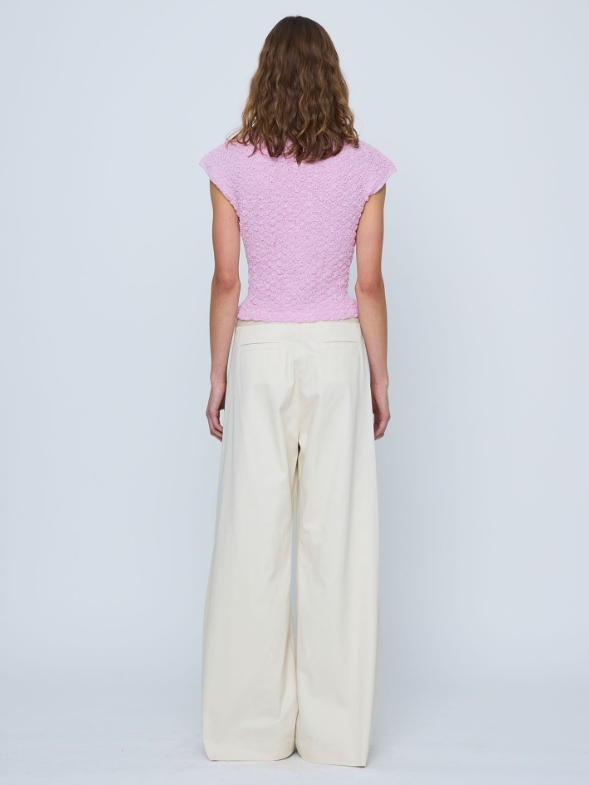 Well Tailored Garment with a Graceful Silhouette