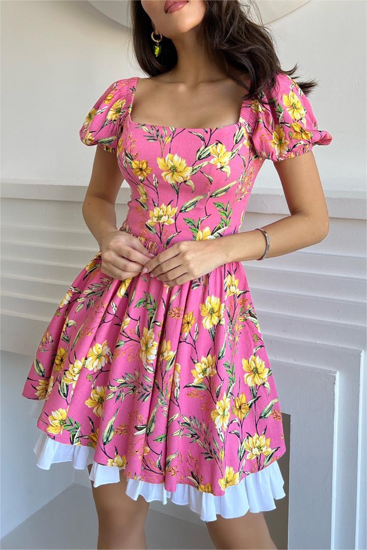 Elegantly Styled Dress for Everyday Wear